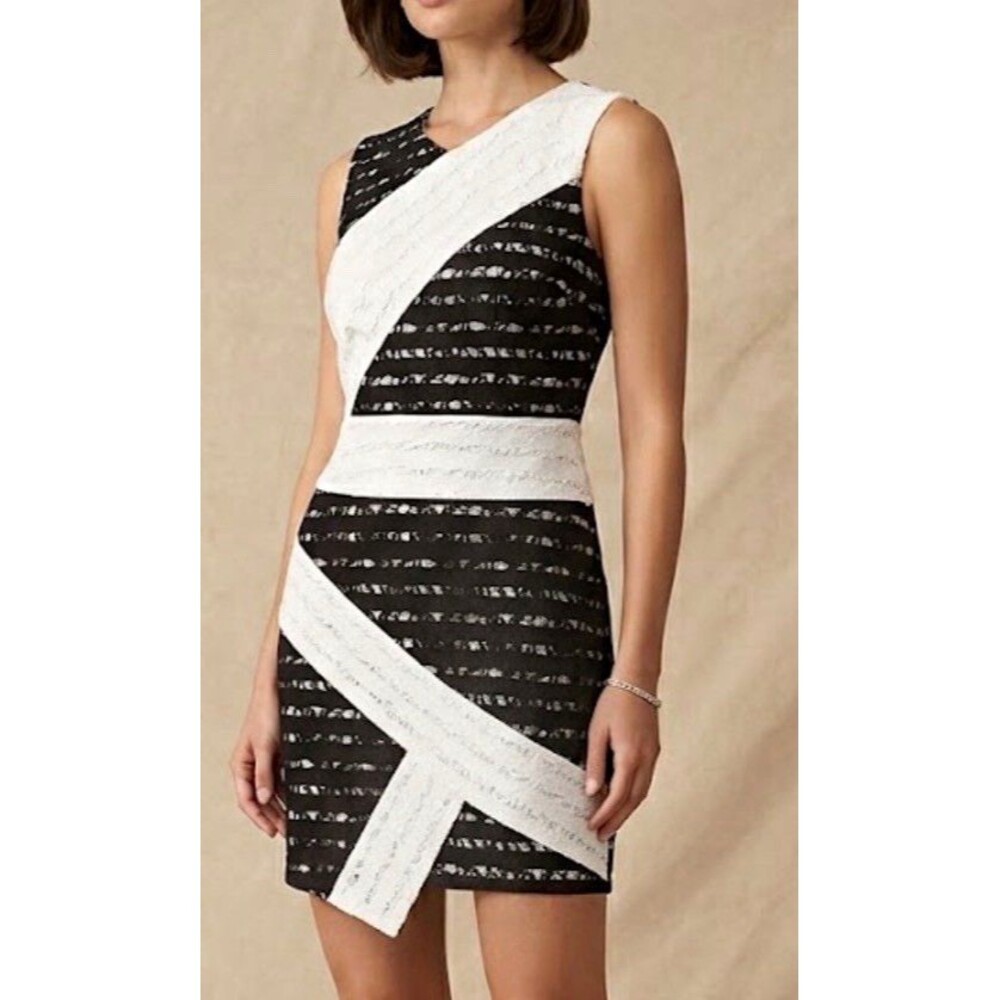 BCBGMAXAZRIA Black/White Colorblock Lace Sheath Dress Sleeveless Short 8